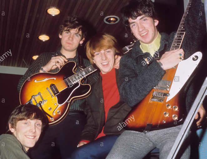 THE MERSEYBEATS UK pop group in 1965 with Tony Crane at right next Stock  Photo - Alamy